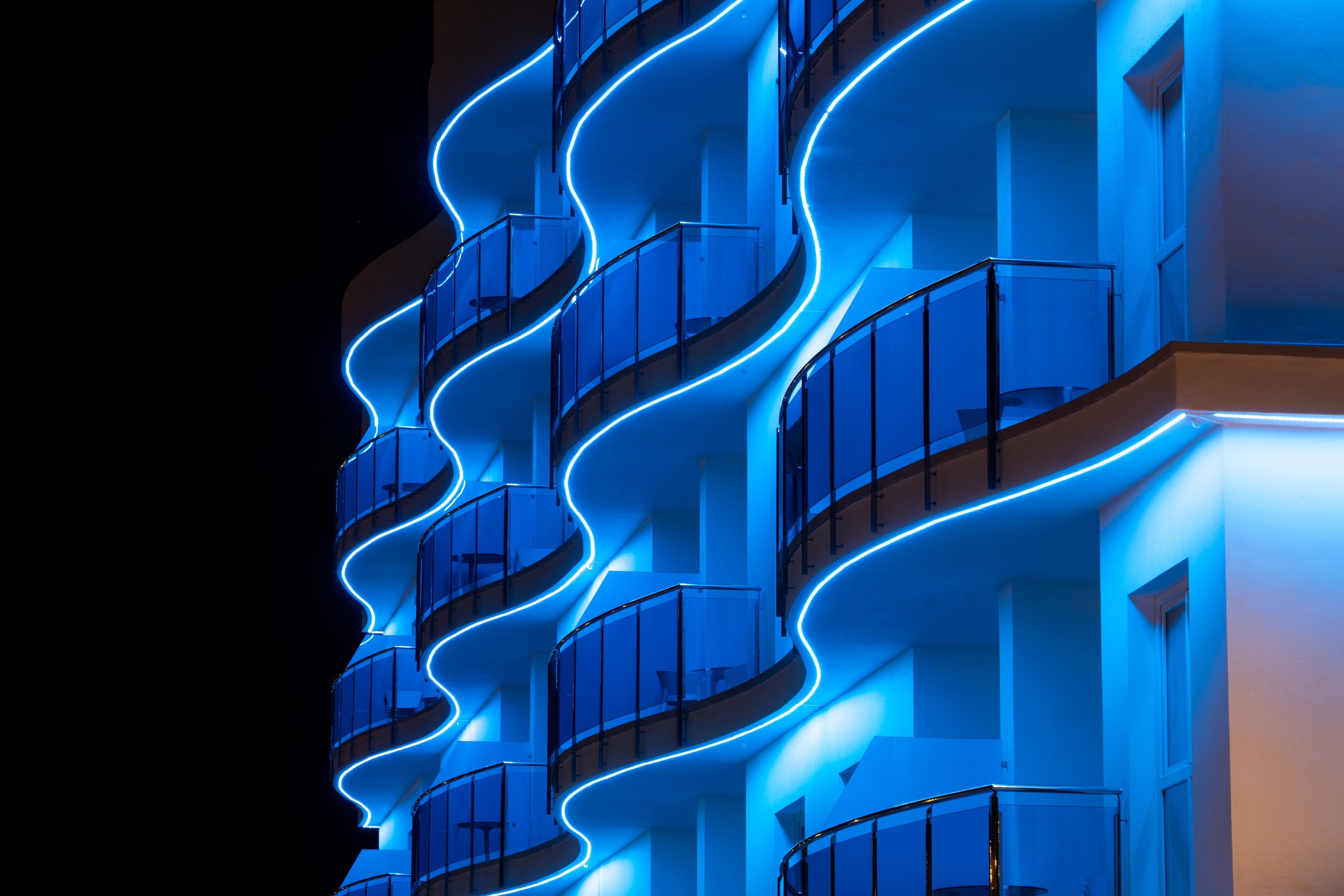 Hotel Castello Spain nomad remote 272961d4-1ac1-4e72-bd60-c17ca0d2432b_Sea Experience balcony night.jpg